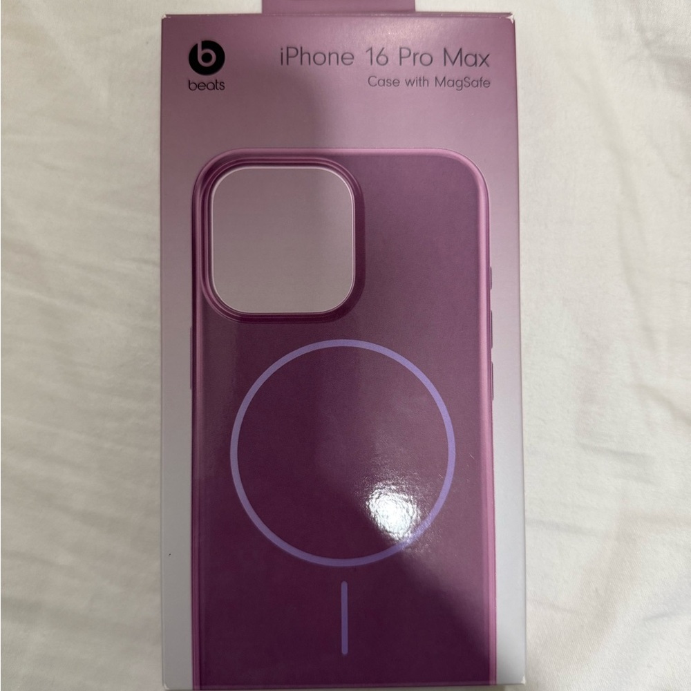 iPhone 16 Pro Max Case with MagSafe - beats